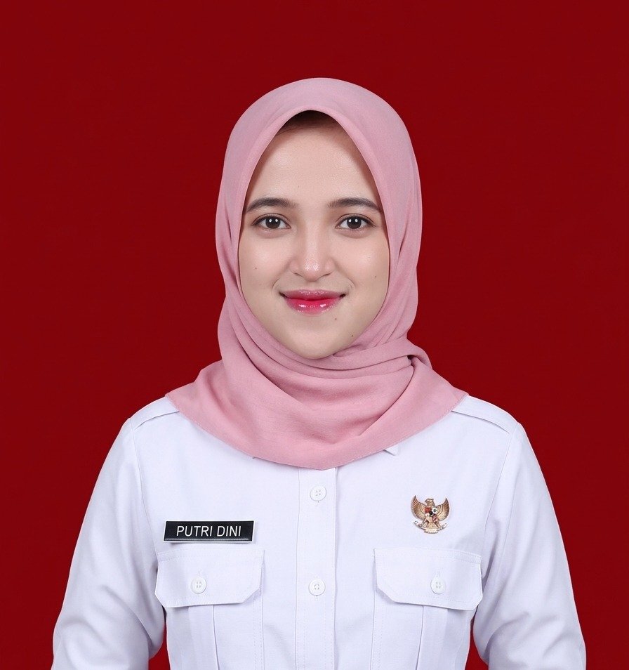 Foto Putri Dini Andani, S.Bns